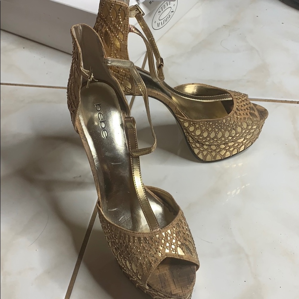 Hi heel pump! - Picture 2 of 3
